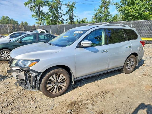 2019 NISSAN PATHFINDER S  