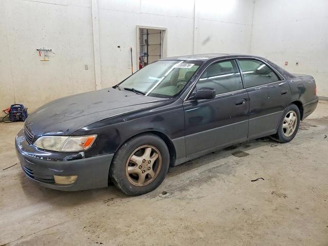 1998 LEXUS ES 300  
