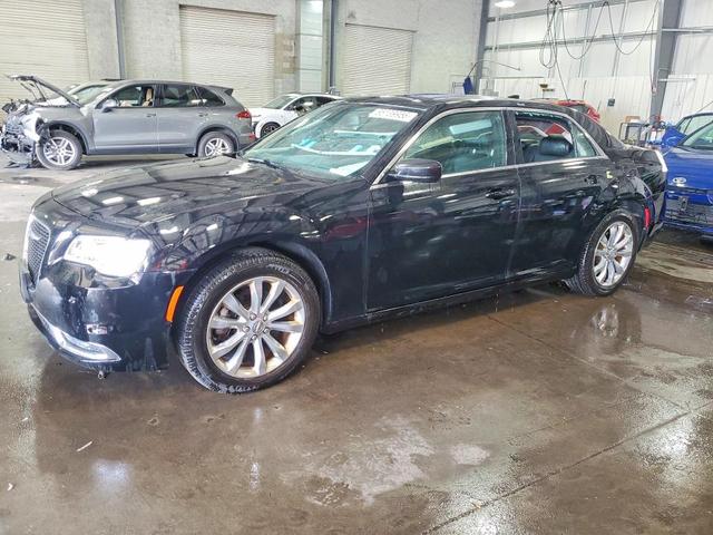 2018 CHRYSLER 300 TOURING  