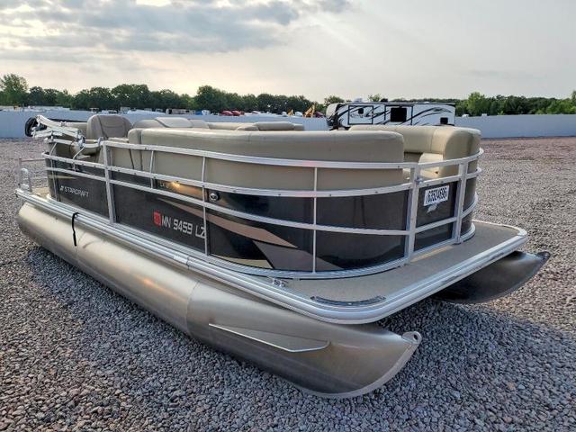 2020 STARCRAFT PONTOON BOAT