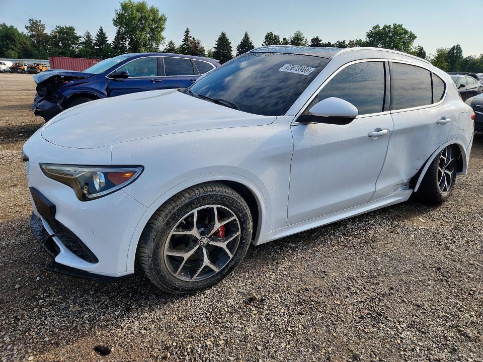 2021 ALFA ROMEO STELVIO TI  