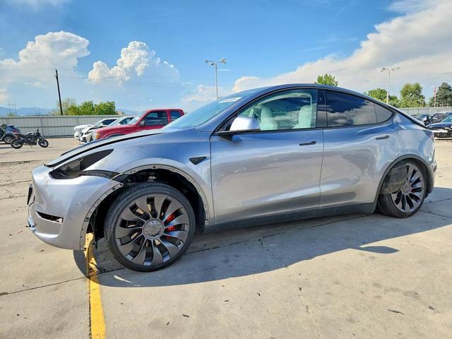 2024 TESLA MODEL Y   