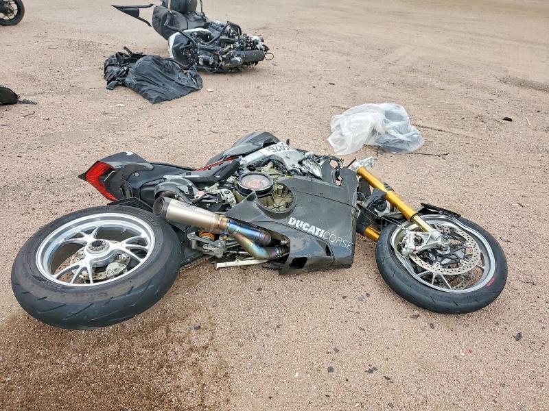 2019 DUCATI PANIGALE V4  