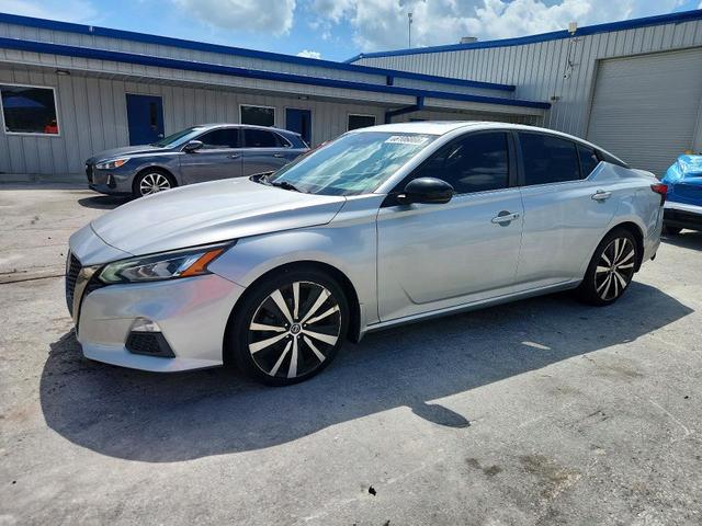 2020 NISSAN ALTIMA SR  