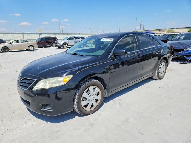 2010 TOYOTA CAMRY LE  