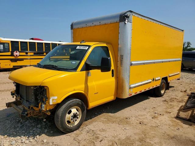 2022 GMC SAVANA BOX TRUCK