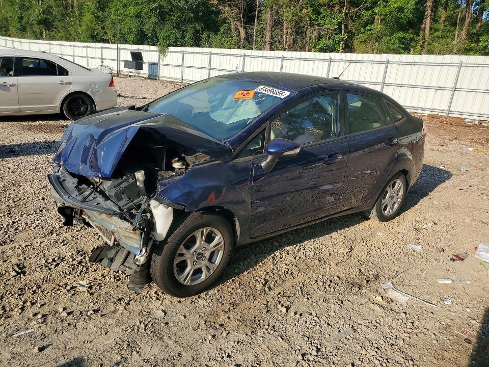 2016 FORD FIESTA SE  