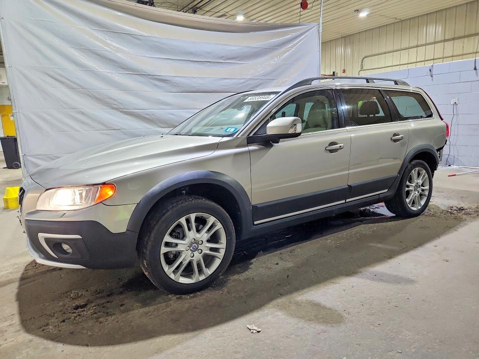 2016 VOLVO XC70 T5 PLATINUM  