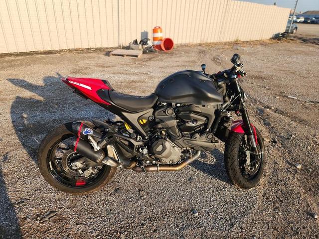 2025 DUCATI MONSTER   