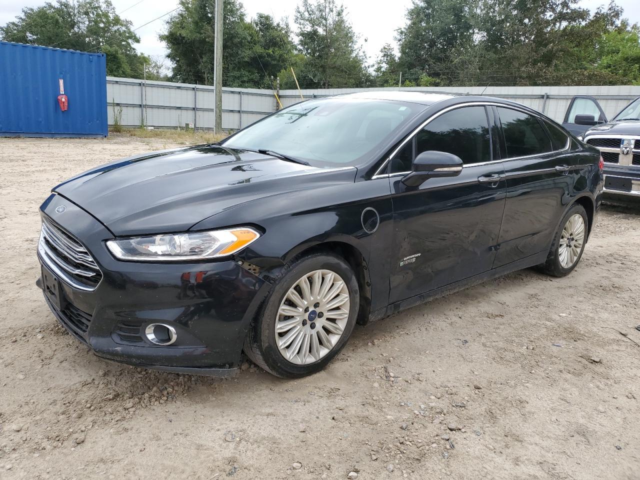 Vedere 2016 FORD FUSION SE PHEV, unghi 1