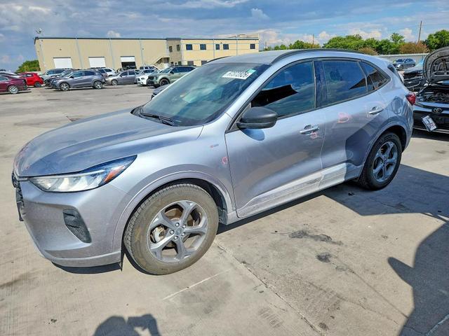 2023 FORD ESCAPE ST LINE  