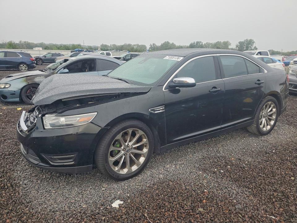 2015 FORD TAURUS LIMITED  