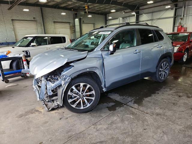 2022 TOYOTA COROLLA CROSS XLE  