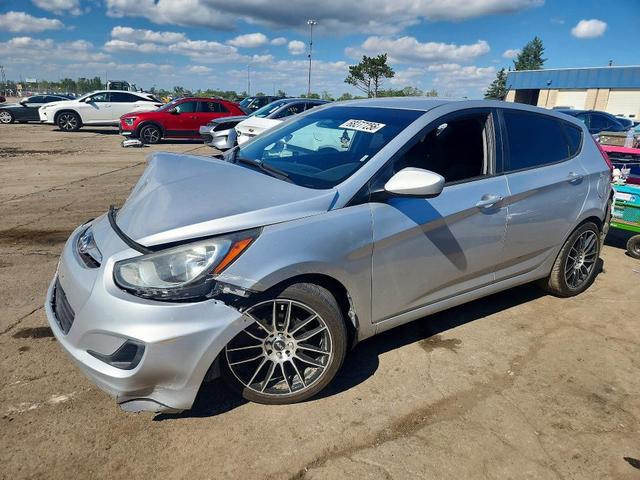 2012 HYUNDAI ACCENT GS  
