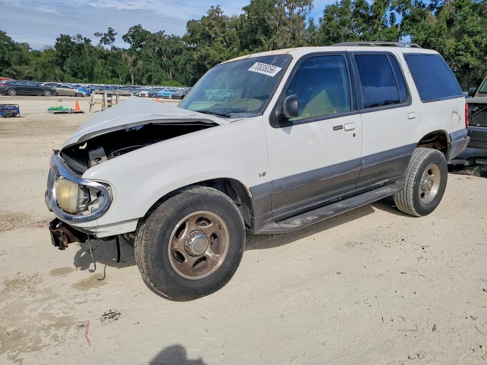 2001 MERCURY MOUNTAINEER   
