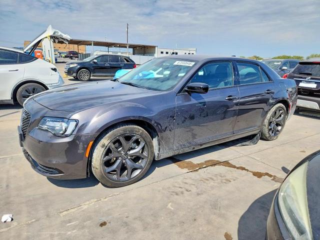 2023 CHRYSLER 300 TOURING  