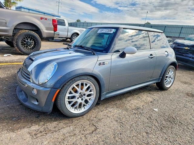 2005 MINI COOPER S  