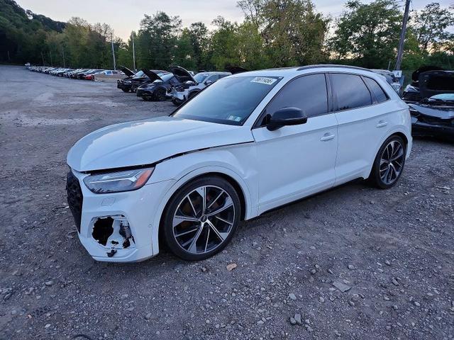 2024 AUDI SQ5 PRESTIGE  