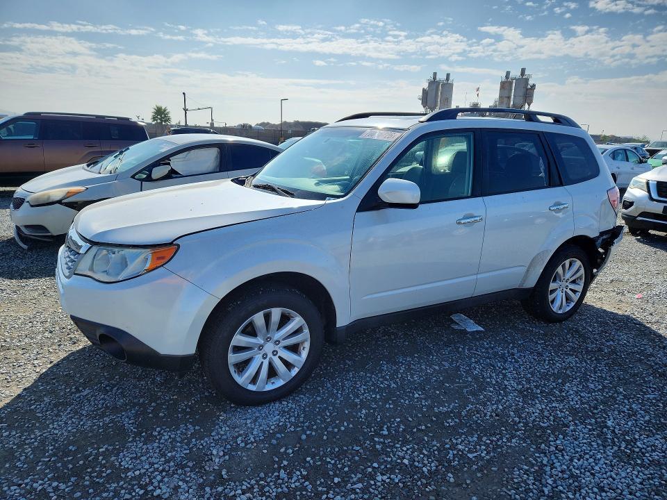 2012 SUBARU FORESTER LIMITED  