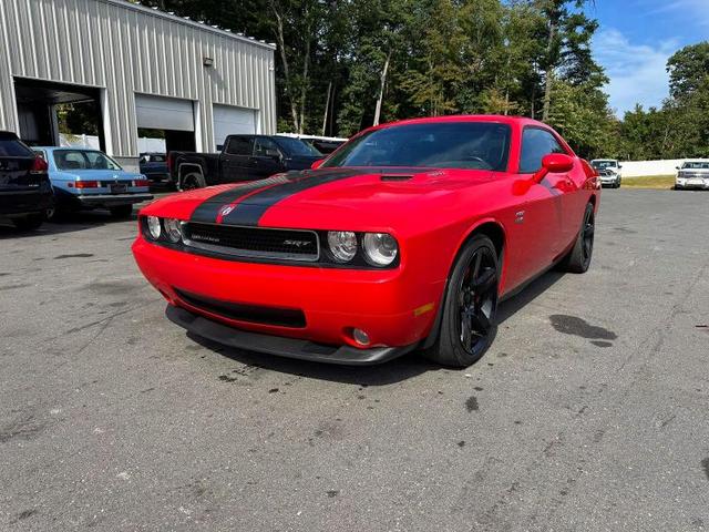 2009 DODGE CHALLENGER SRT-8  