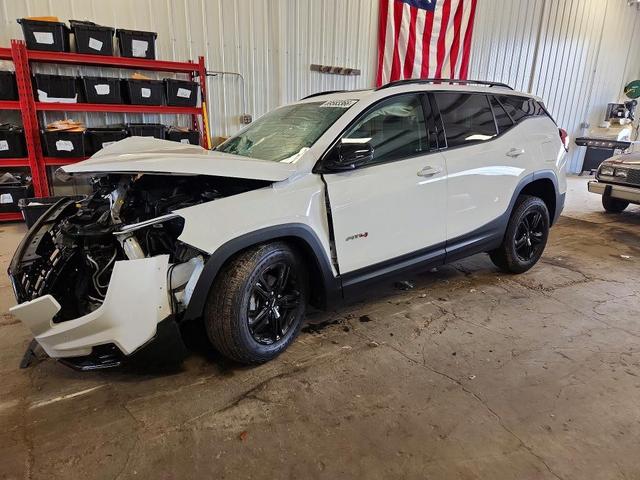 2024 GMC TERRAIN AT4  