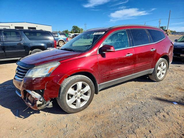 2017 CHEVROLET TRAVERSE LT  