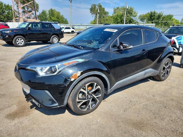 2019 TOYOTA C-HR XLE