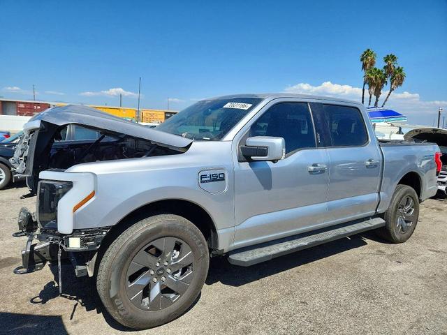 2024 FORD F150 LIGHTNING LARIAT  