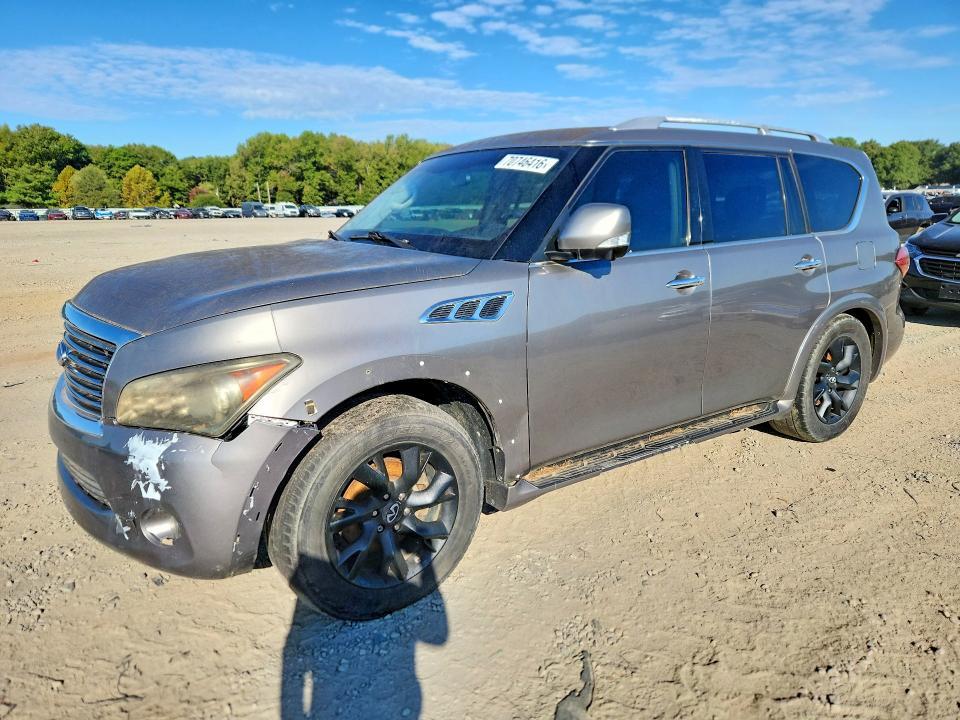 2011 INFINITI QX56 BASE  