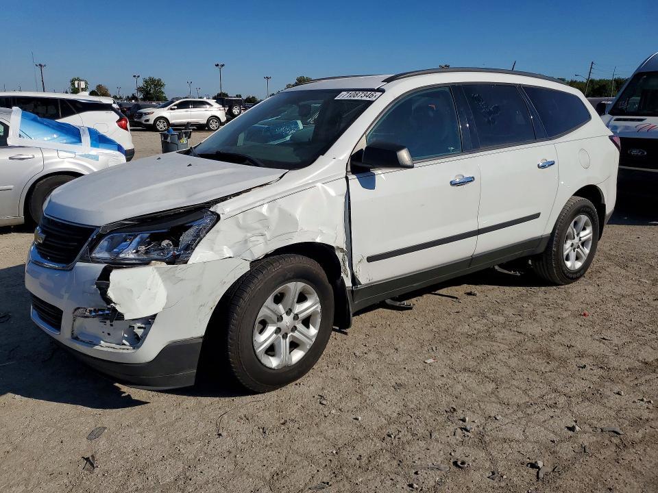 2017 CHEVROLET TRAVERSE LS  
