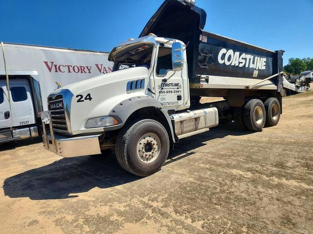 2023 MACK GRANITE - DUMP TRUCK
