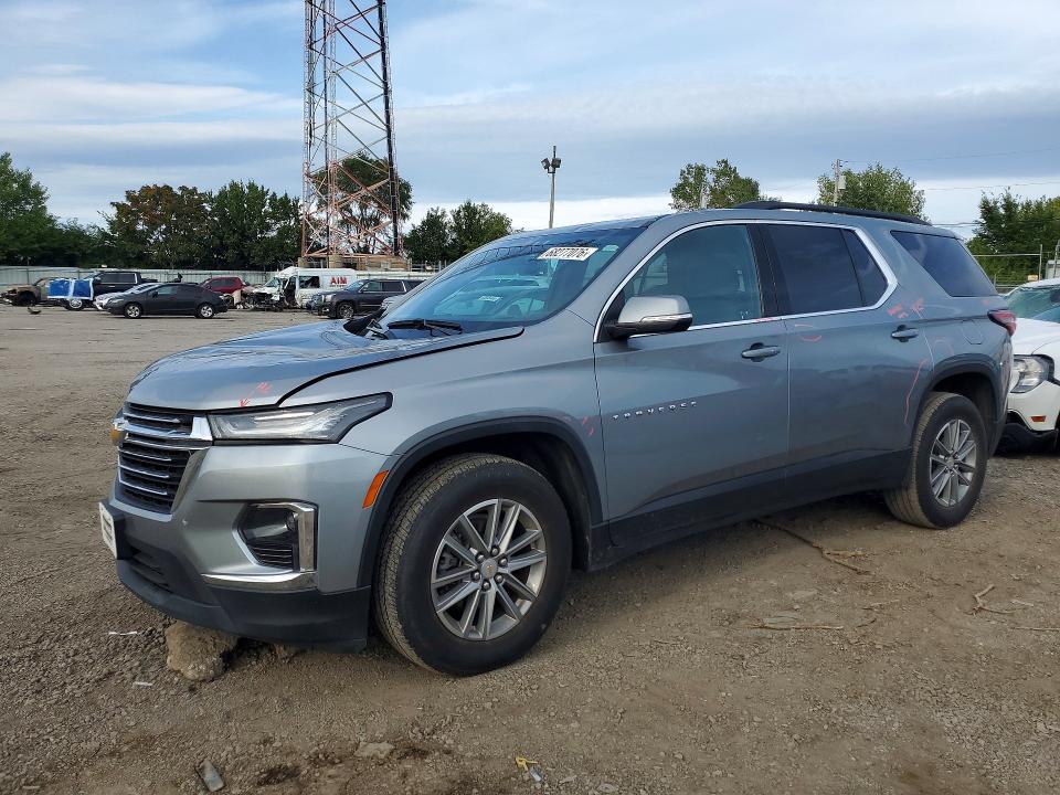 2023 CHEVROLET TRAVERSE LT  