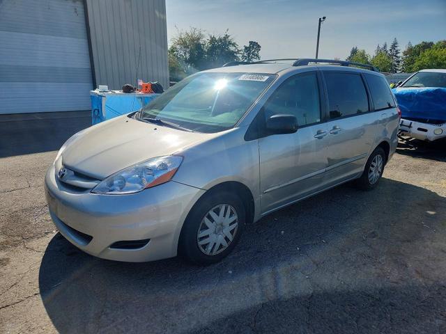 2008 TOYOTA SIENNA LE 8-PASSENGER  