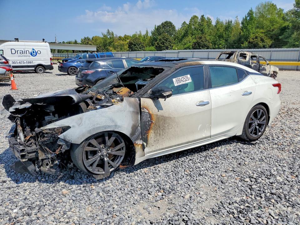2017 NISSAN MAXIMA 35 SL  