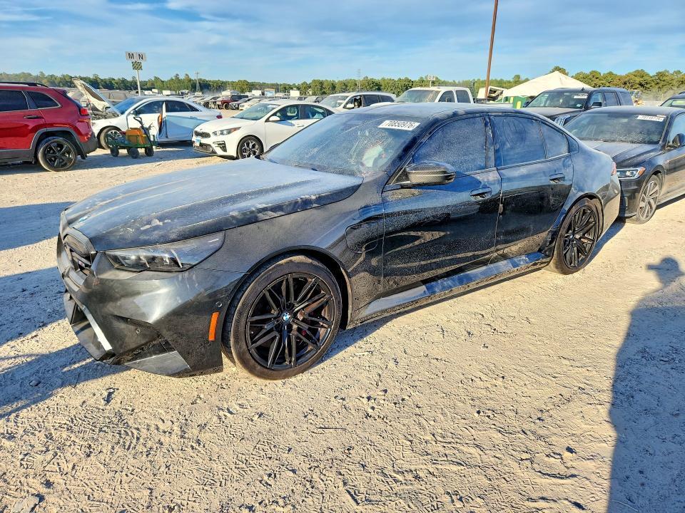2025 BMW M5   