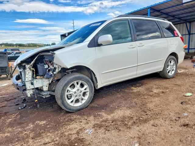 2004 TOYOTA SIENNA XLE 7 PASSENGER
