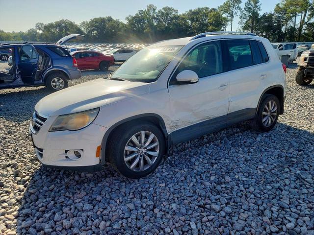 2011 VOLKSWAGEN TIGUAN S