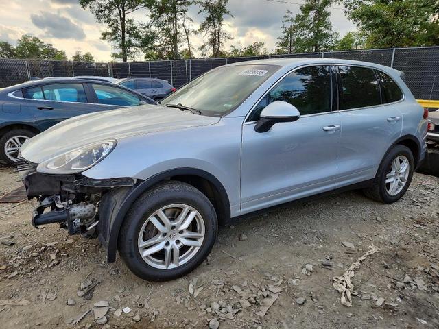2016 PORSCHE CAYENNE   
