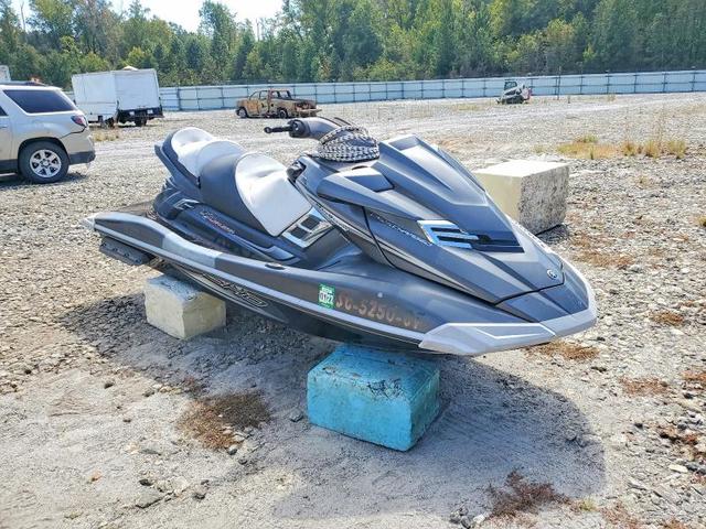 2012 YAMAHA JET SKI