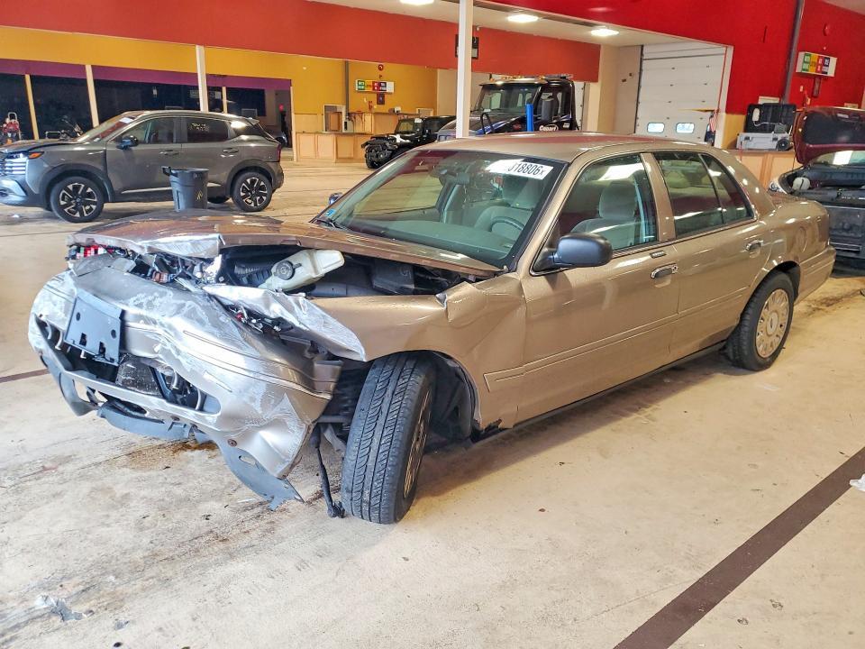 2003 FORD CROWN VICTORIA LX   