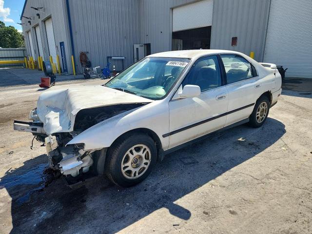 1994 HONDA ACCORD LX  