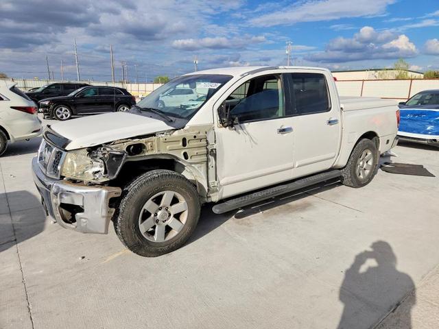 2004 NISSAN TITAN XE  