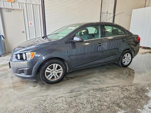 2016 CHEVROLET SONIC LT  