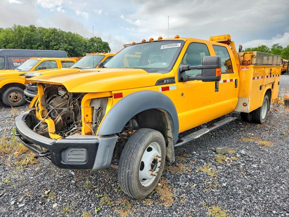 2015 FORD F-550 XL