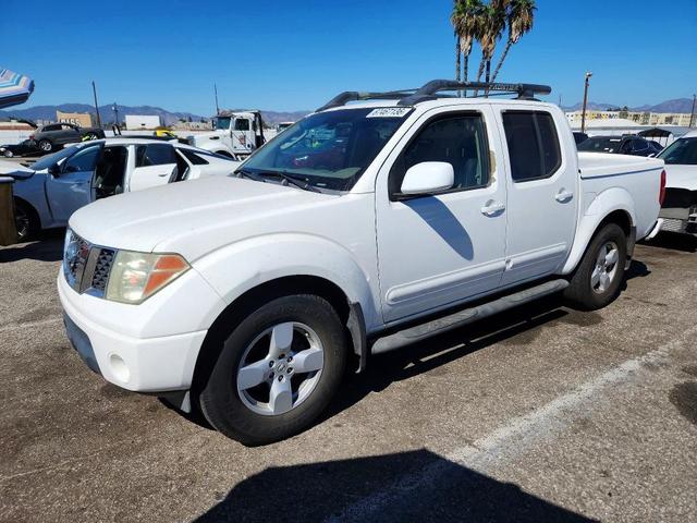 2005 NISSAN FRONTIER SE  