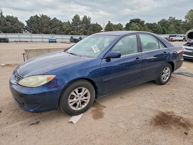2005 TOYOTA CAMRY LE V6  