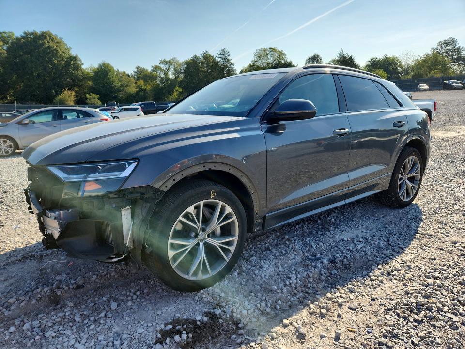 2020 AUDI Q8 PREMIUM  