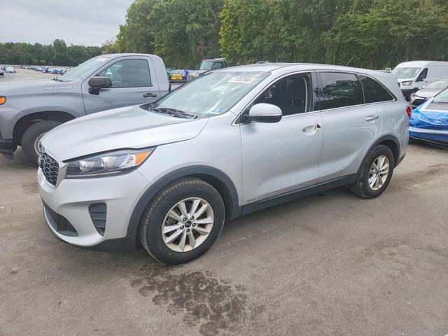 2020 KIA SORENTO S  