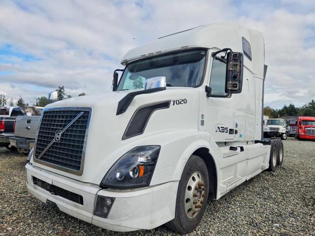 2017 VOLVO VN VNL  