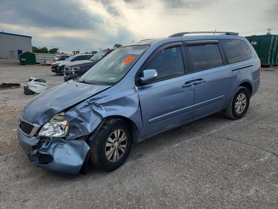 2012 KIA SEDONA LX  